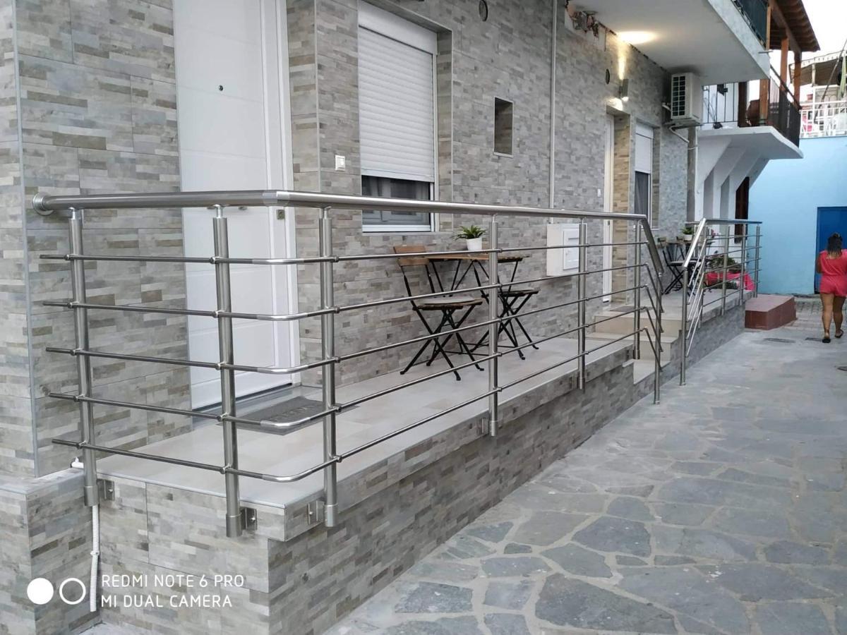Lavim Apartments Сикия Экстерьер фото